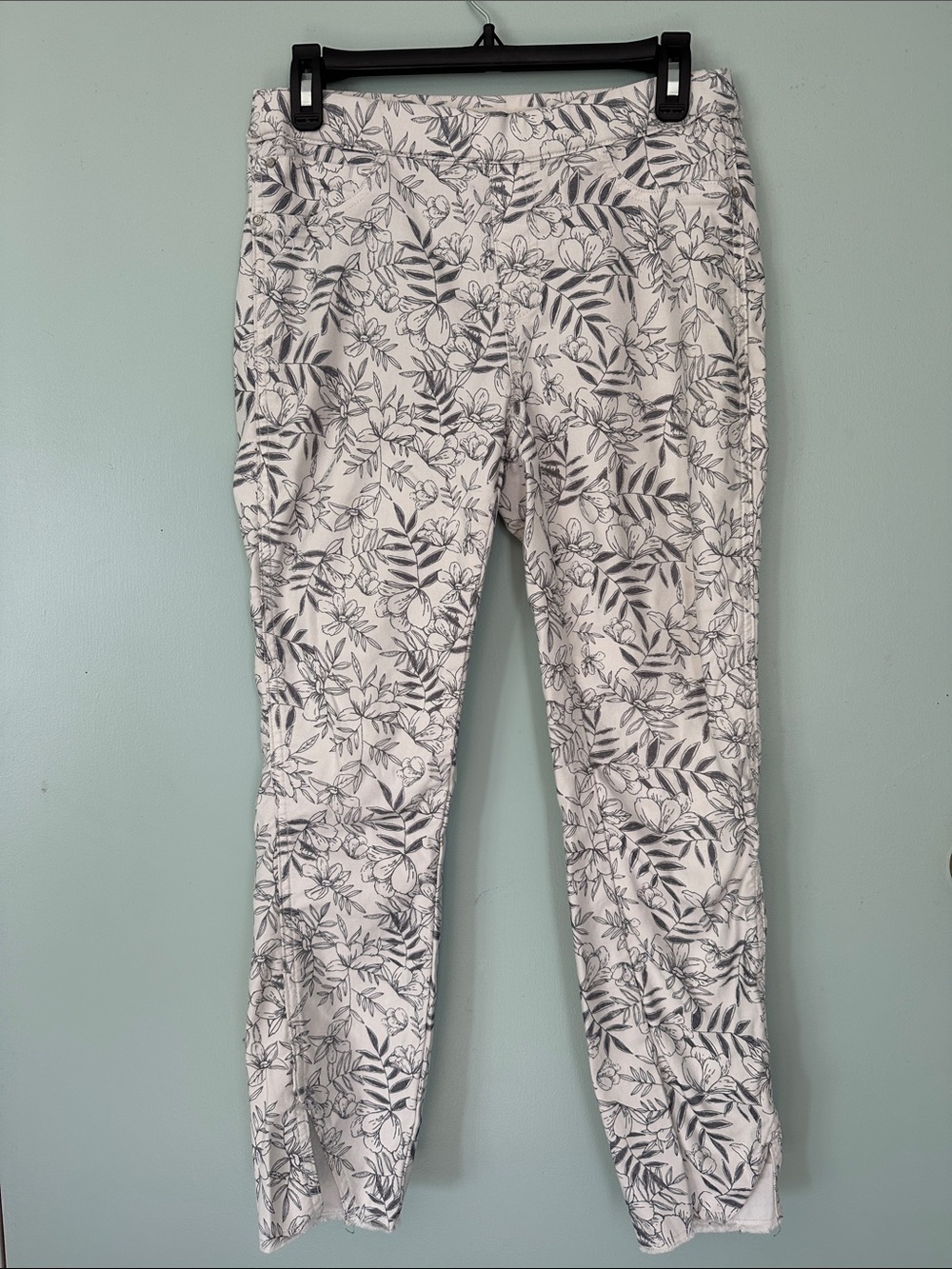 Charlies White Pants with Navy Leaf Motif